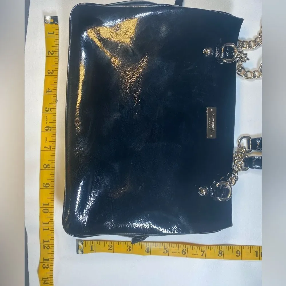 Kate Spade Black Patent Leather Tote with Gold Chain for any occasion - Picture 7 of 16
